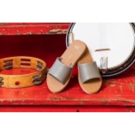 Malvados - Icon Ellie - Stormy