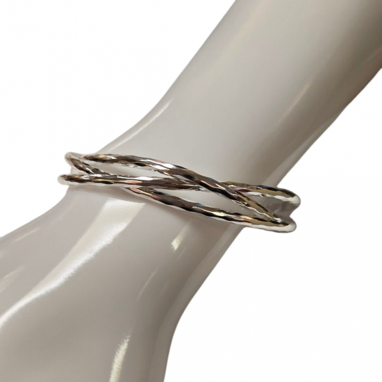 Merx Fashion Textured Metal Bangle Bracelet - Silver #07-02400