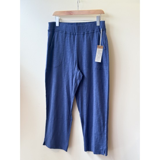 Escape by Habitat - Pocket Capri - Navy
