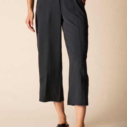 Habitat - Shirred Crop Pant - Black