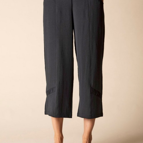 Habitat - Shirred Crop Pant - Black